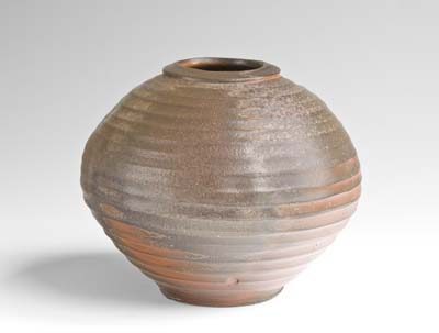 soft smooth bud vase